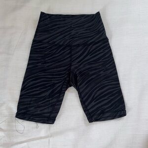 Lululemon align biker shorts